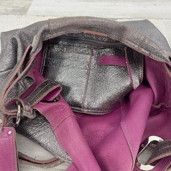 B Makowsky Silver  Metallic Large Tote Bag Leather - Picture 4 of 6